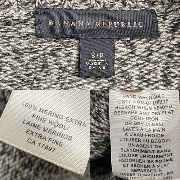 BANANA REPUBLIC Merino Wool Button Front Cardigan Sweater Leather Elbow Patches - Picture 4 of 4